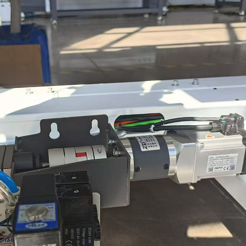 Integrierte konstante CNC -Versiegelungsmaschine