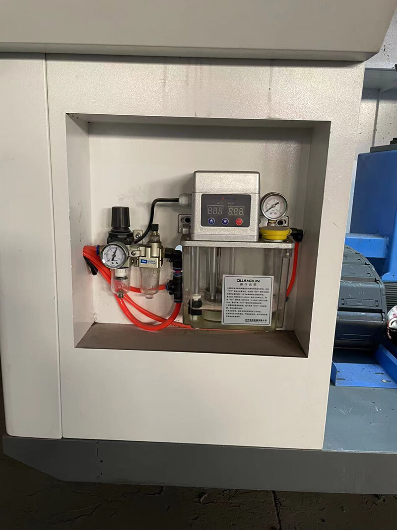 CNC Flatriemenschleiftemaschine